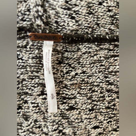 Free People Kai Brown boho hooded tassel floral open front cardigan duster.Small - Picture 7 of 16